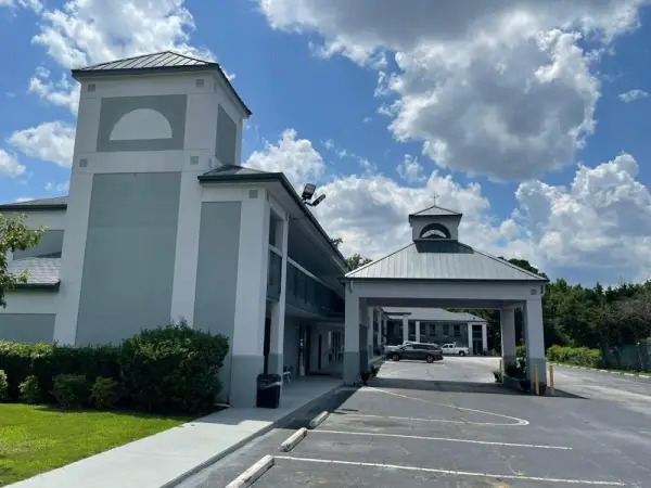 Super 8 by Wyndham Elberton 4